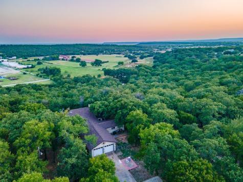 701 Holly Hill Road Mineral Wells TX 76067