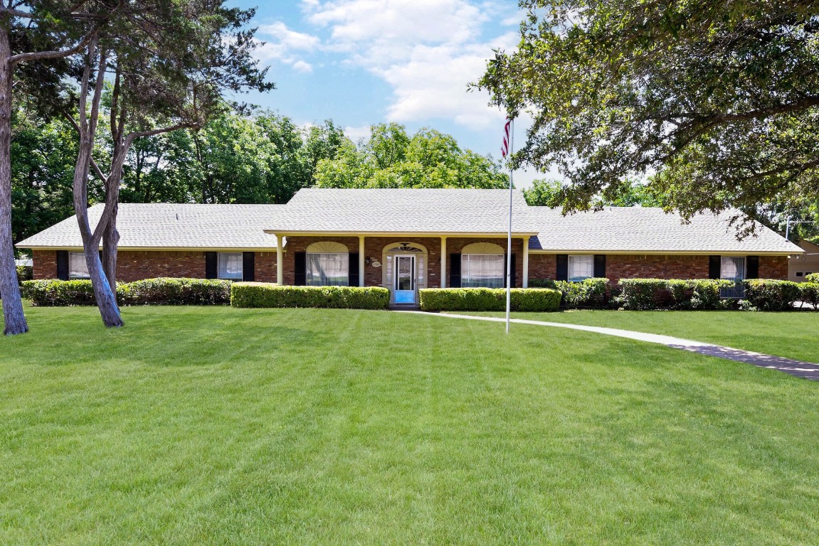 1106 Big Stone Gap Road Duncanville TX 75137
