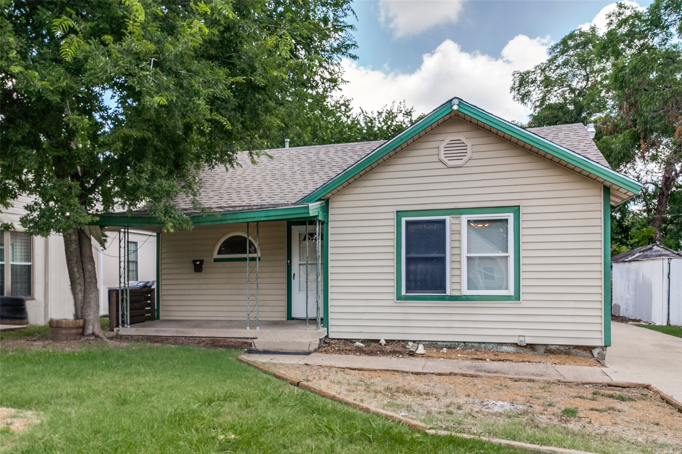 7114 Cortland Avenue Dallas TX 75235