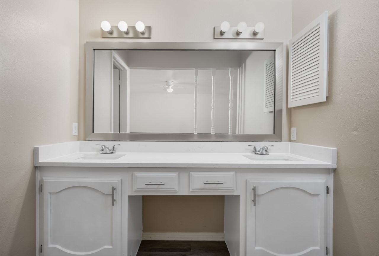 4500 Larner Street The Colony TX 75056