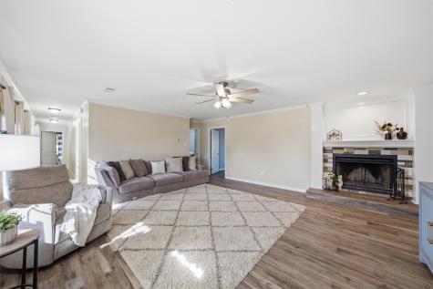1211 Overlook Court Whitney TX 76692