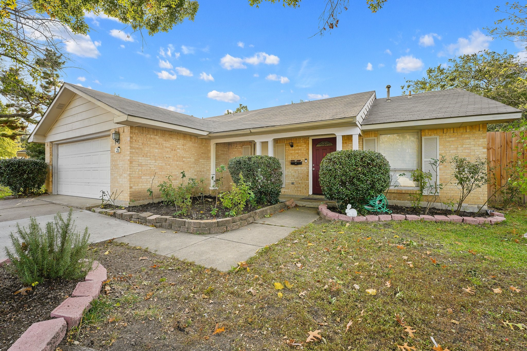 421 Woodmere Drive Garland TX 75043