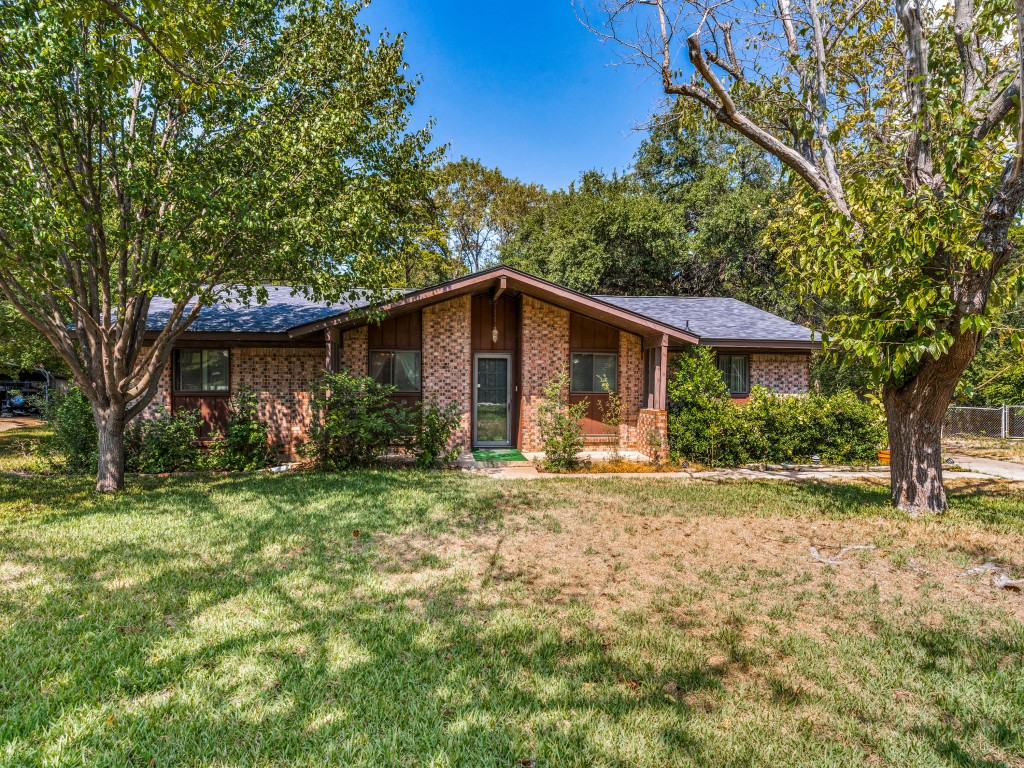 1006 Randy Road Cedar Hill TX 75104