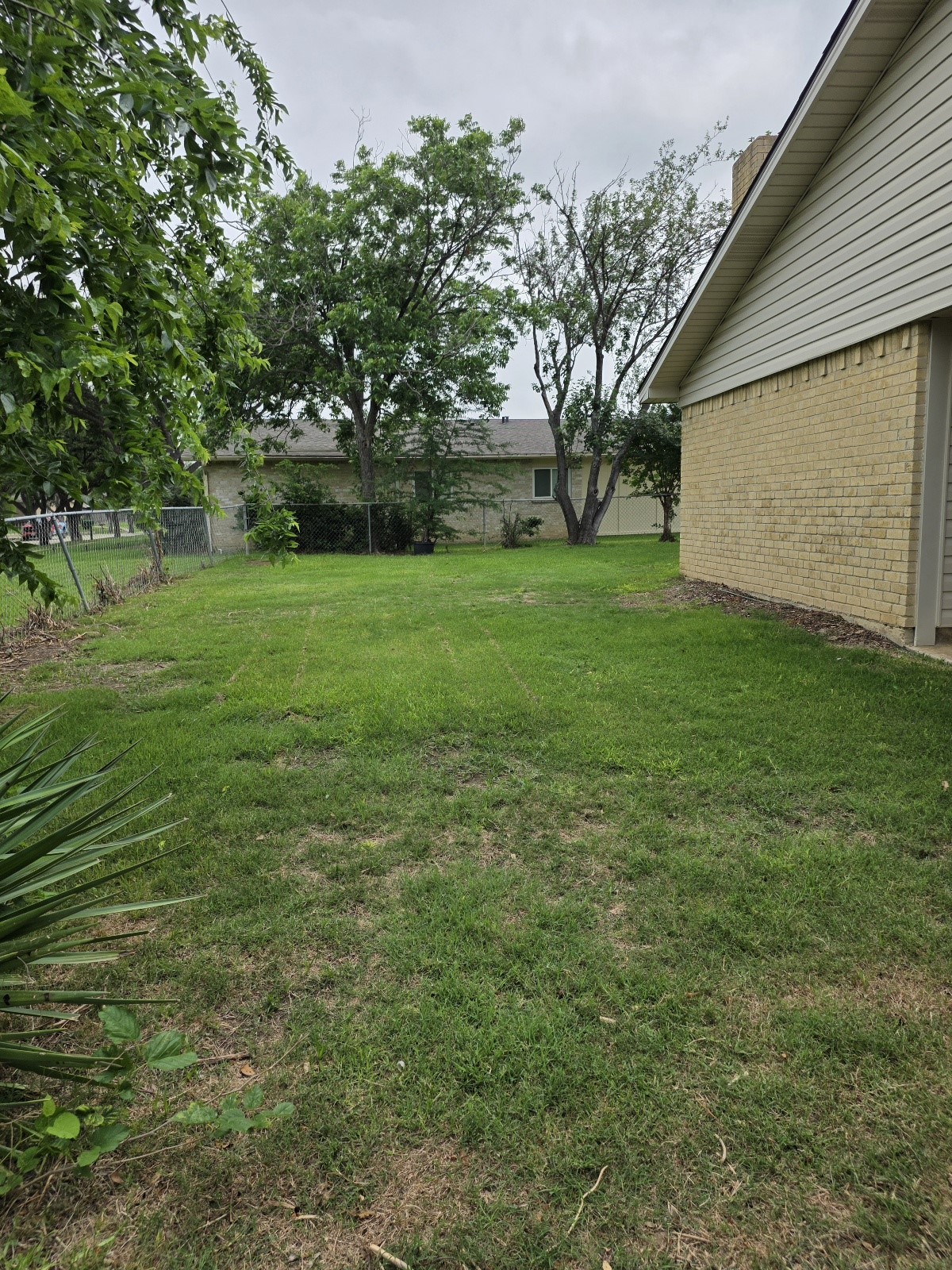 3126 Oak Hill Road Carrollton TX 75007