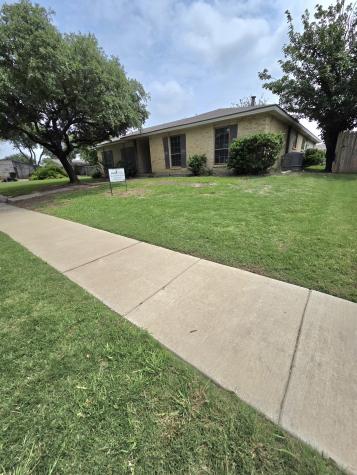 3126 Oak Hill Road Carrollton TX 75007