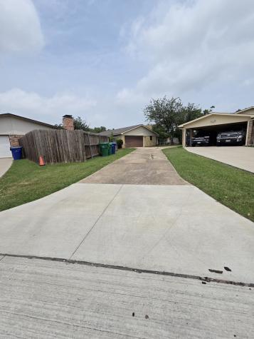 3126 Oak Hill Road Carrollton TX 75007