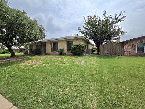 3126 Oak Hill Road Carrollton TX 75007