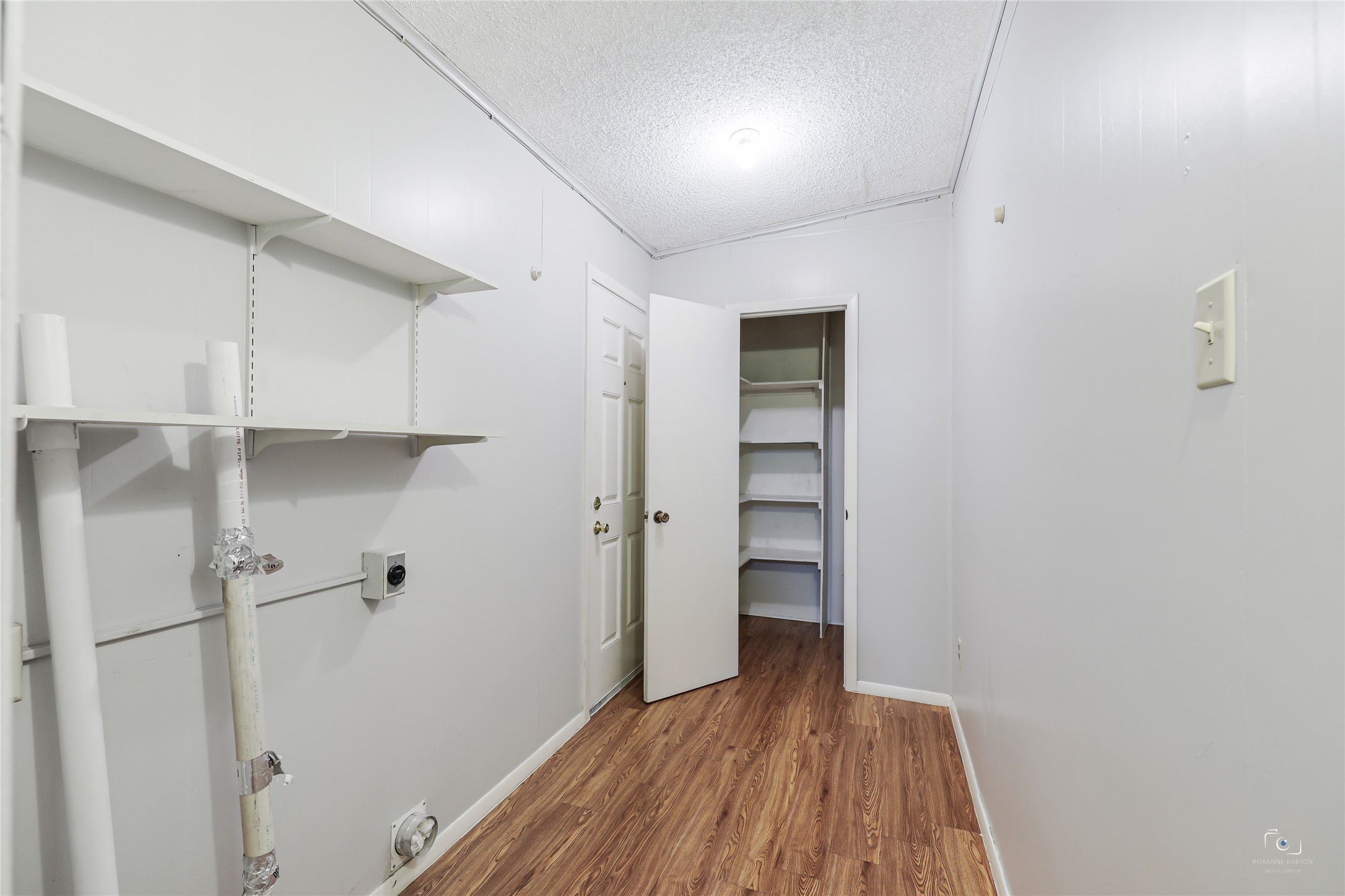 8033 Pinewood Drive Benbrook TX 76116