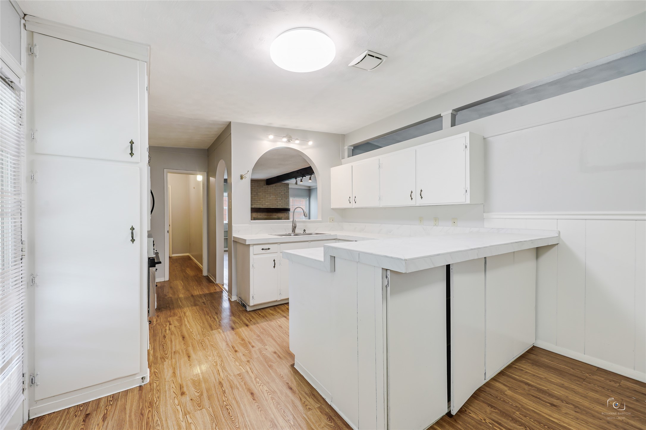 8033 Pinewood Drive Benbrook TX 76116