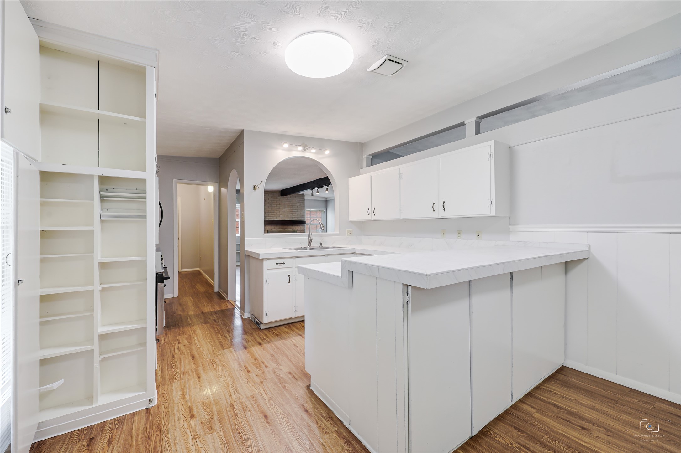 8033 Pinewood Drive Benbrook TX 76116