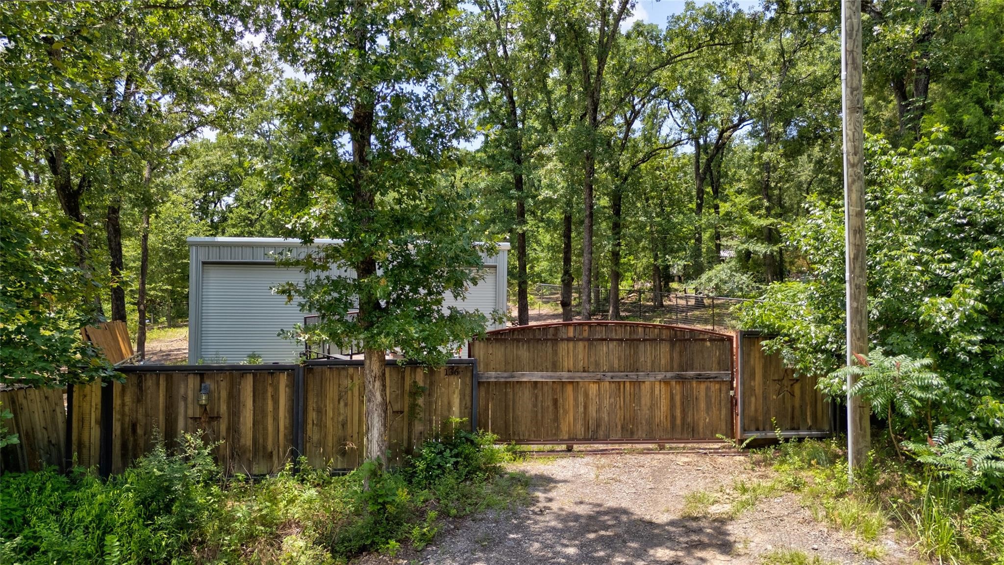 136 Kings Row Malakoff TX 75148