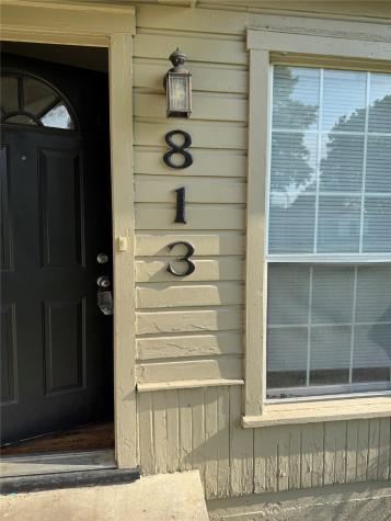 813 Bowie Street Garland TX 75040
