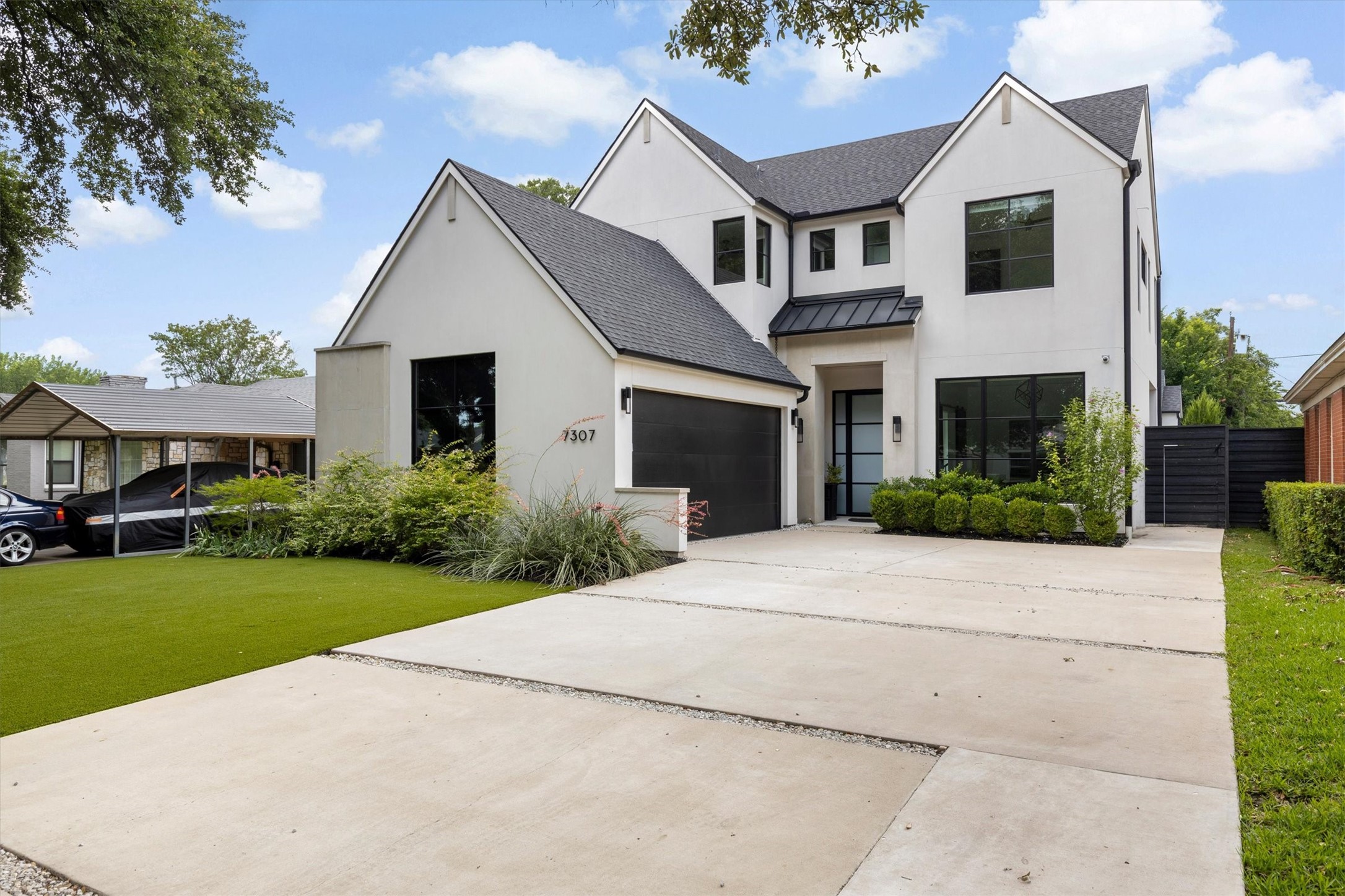 7307 Morton Street Dallas TX 75209