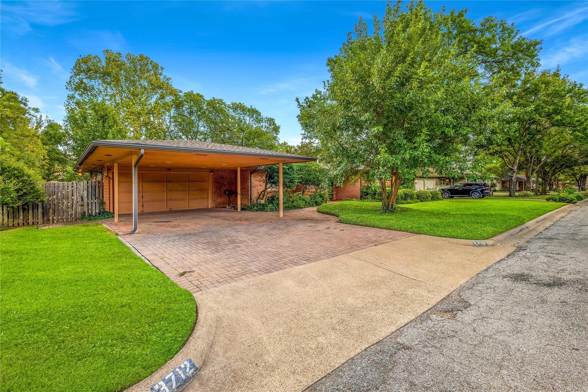 3712 Scranton Drive Richland Hills TX 76118