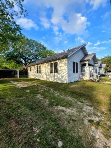 215 Bell Street Gainesville TX 76240