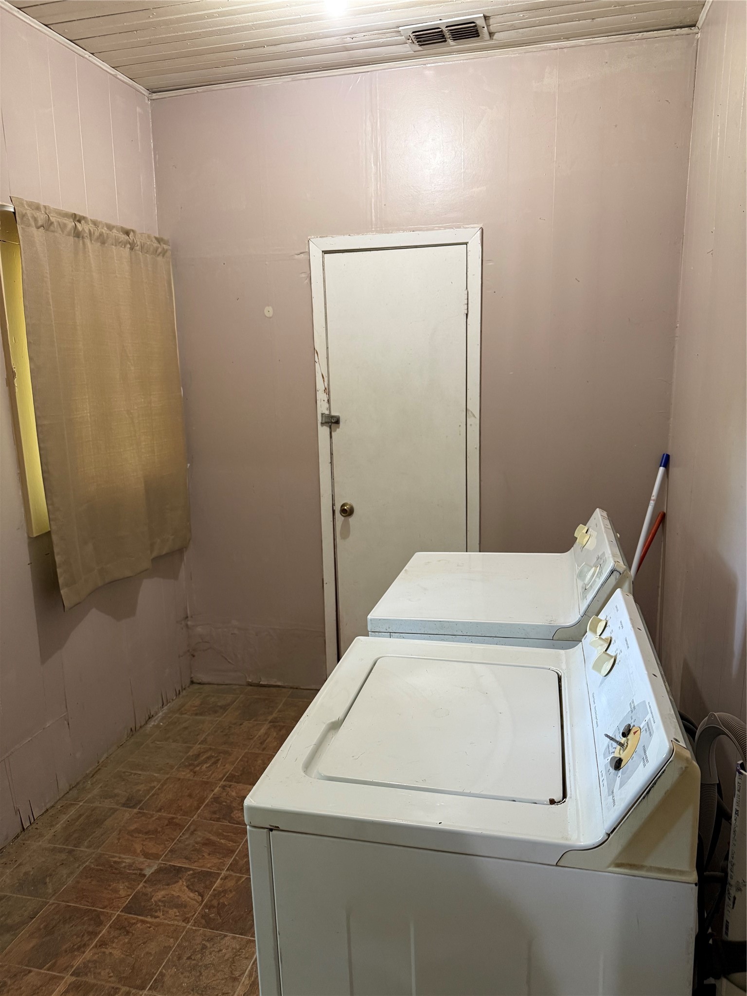 215 Bell Street Gainesville TX 76240