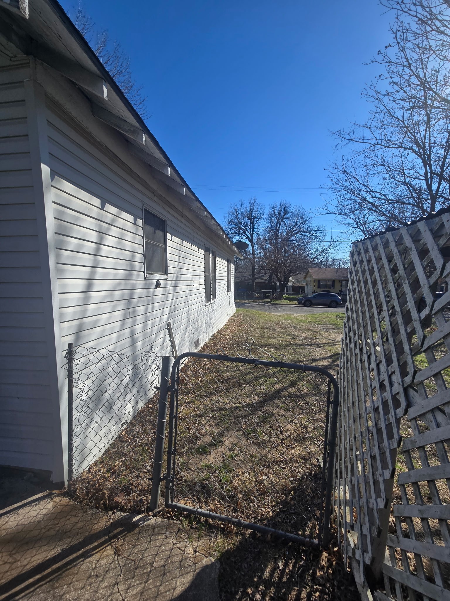 215 Bell Street Gainesville TX 76240