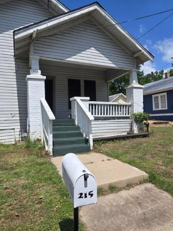 215 Bell Street Gainesville TX 76240
