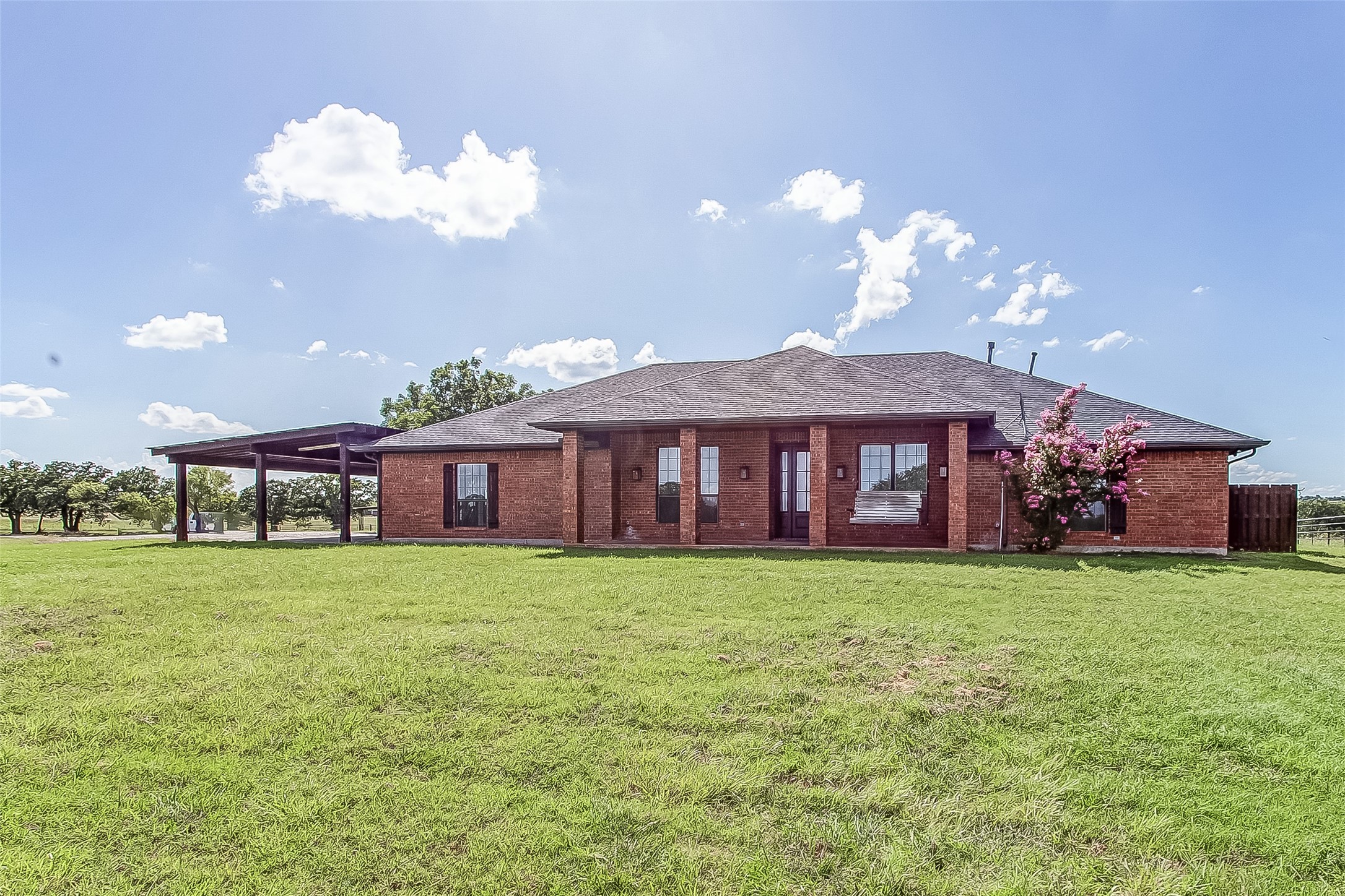 601 County Road 3525 Paradise TX 76073