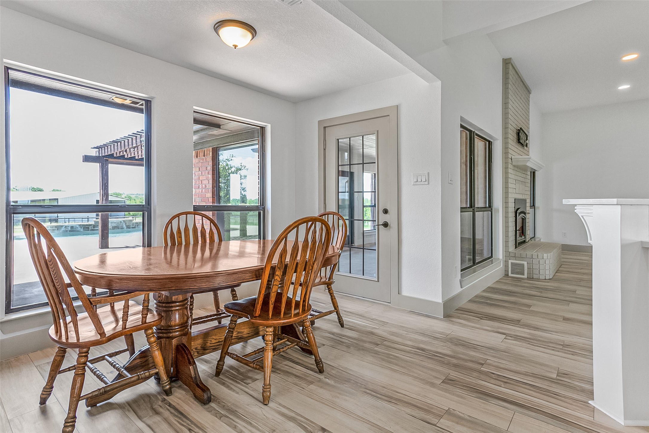 601 County Road 3525 Paradise TX 76073