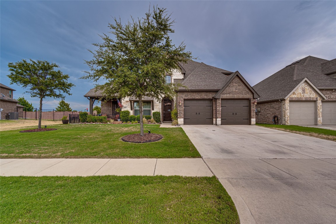2707 Elmwood Drive Burleson TX 76028
