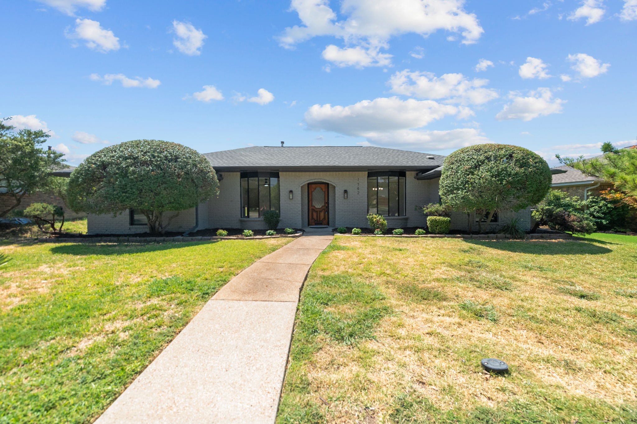 1742 Elizabeth Drive Carrollton TX 75007