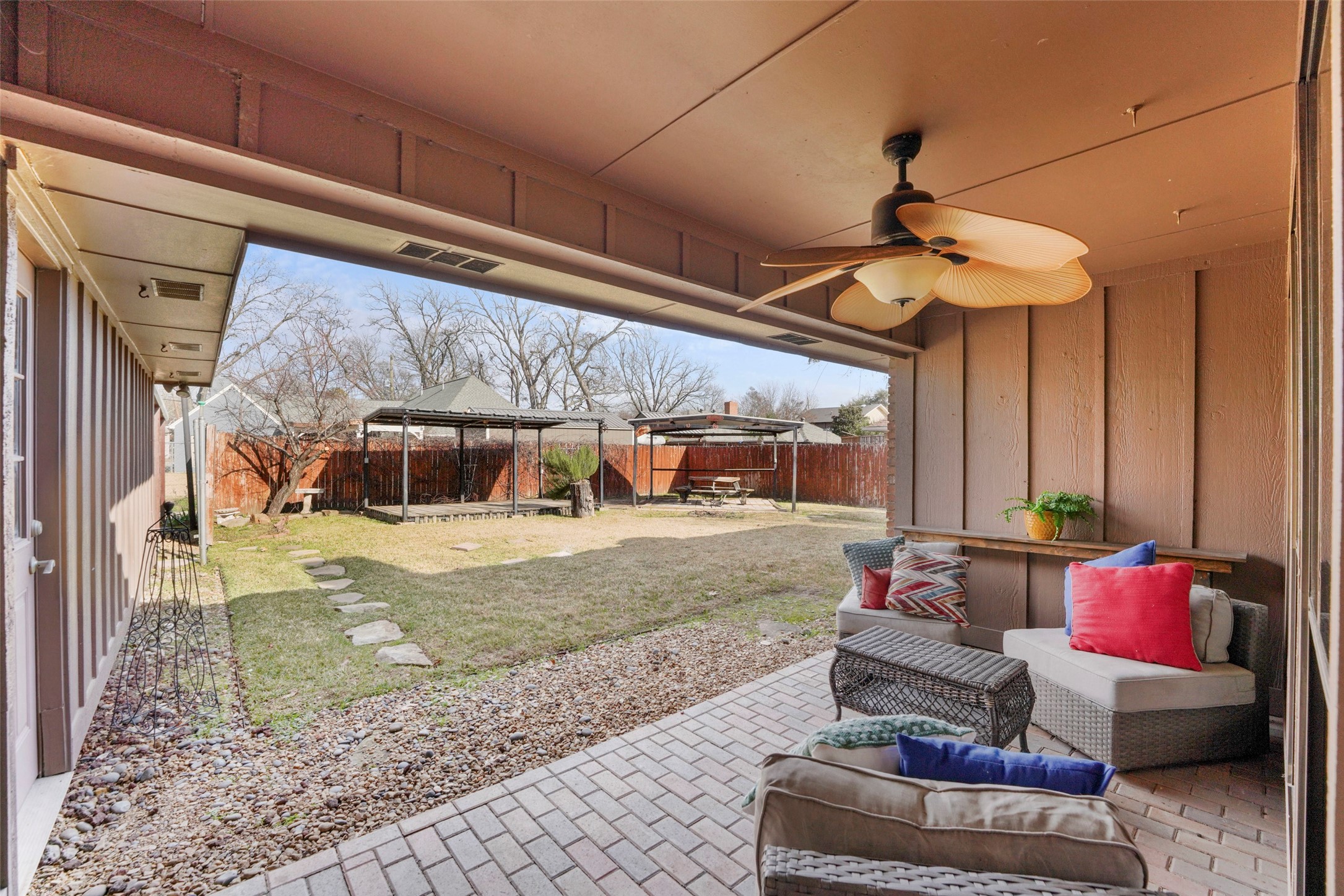 6018 Raleigh Drive Garland TX 75044