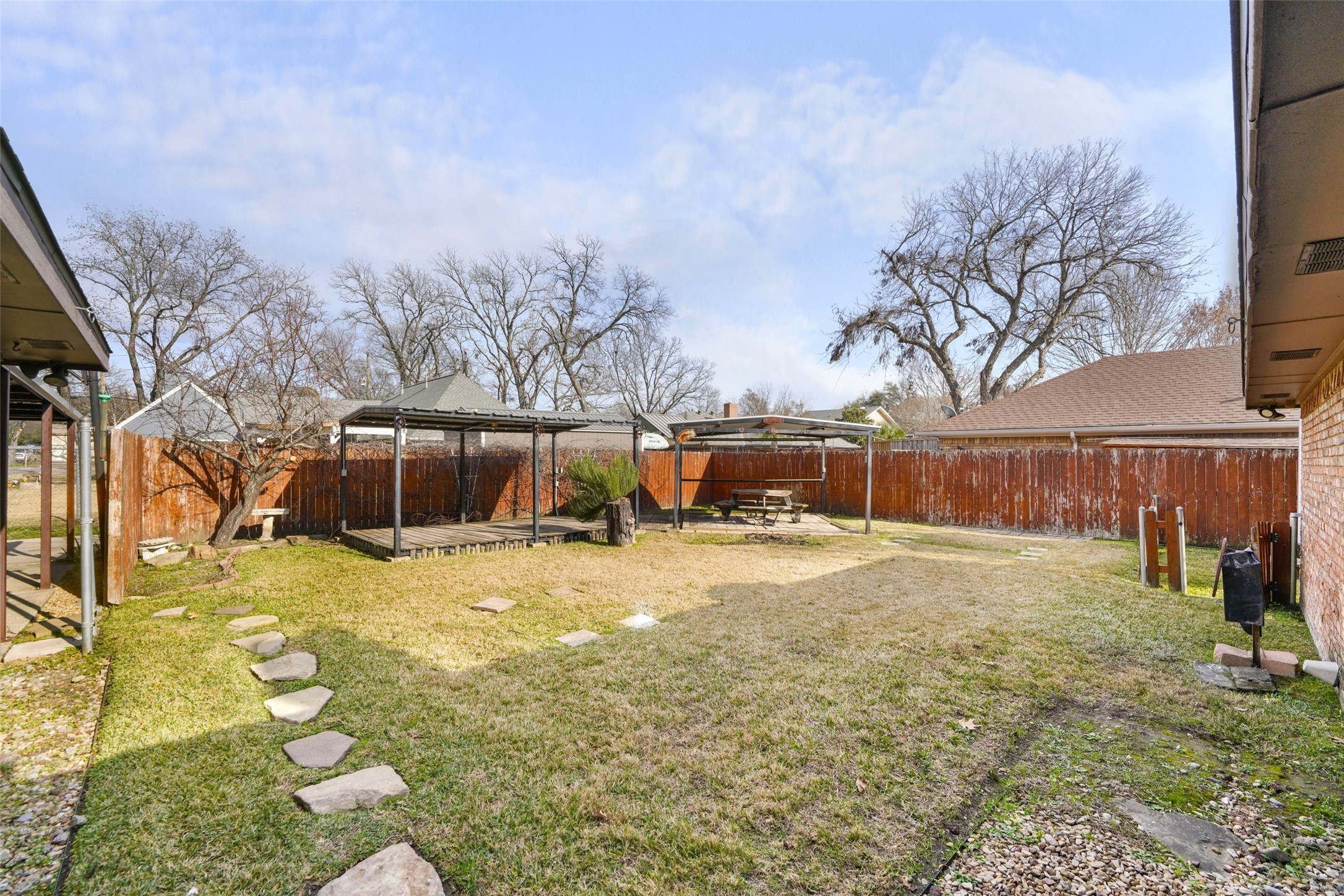 6018 Raleigh Drive Garland TX 75044