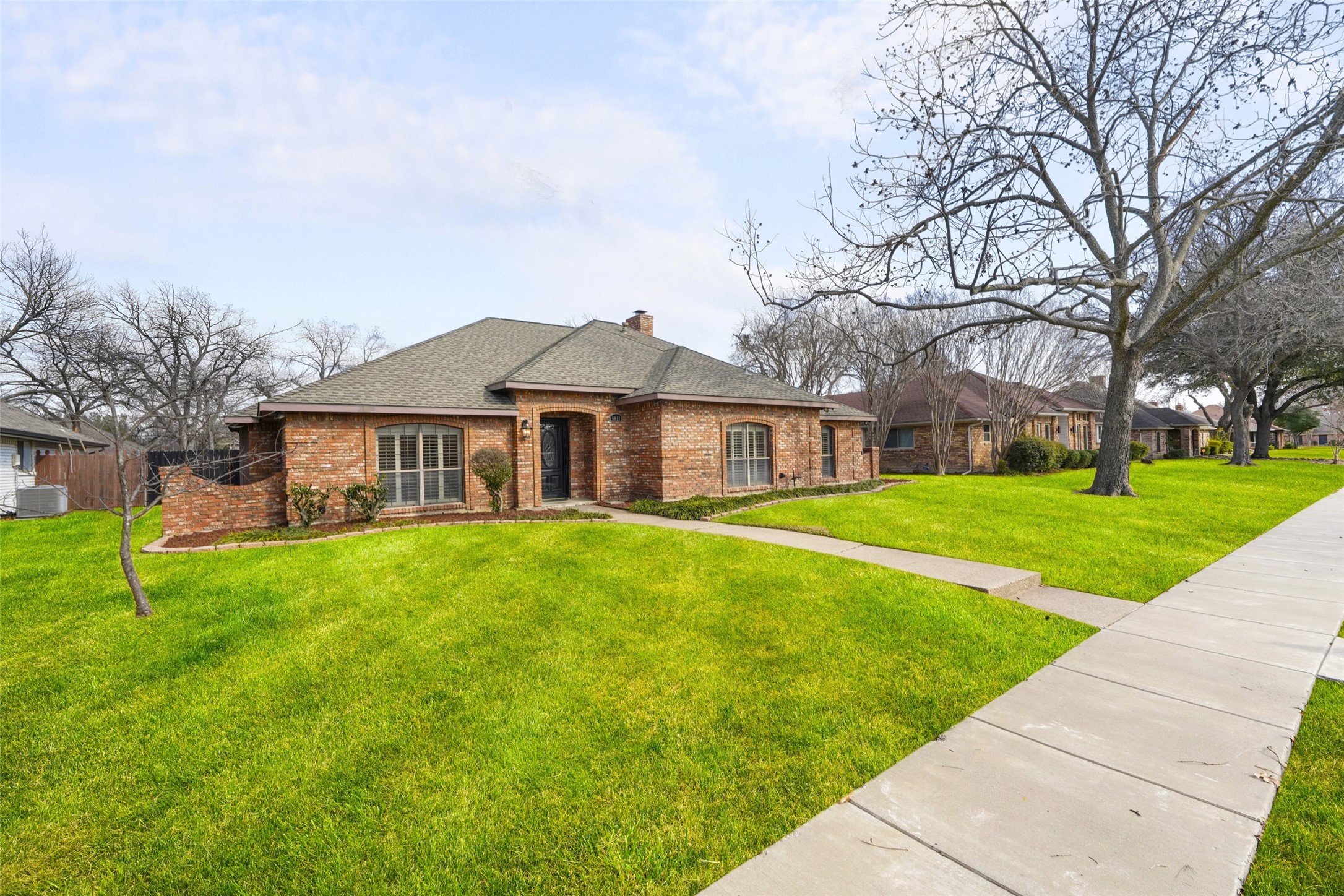 6018 Raleigh Drive Garland TX 75044