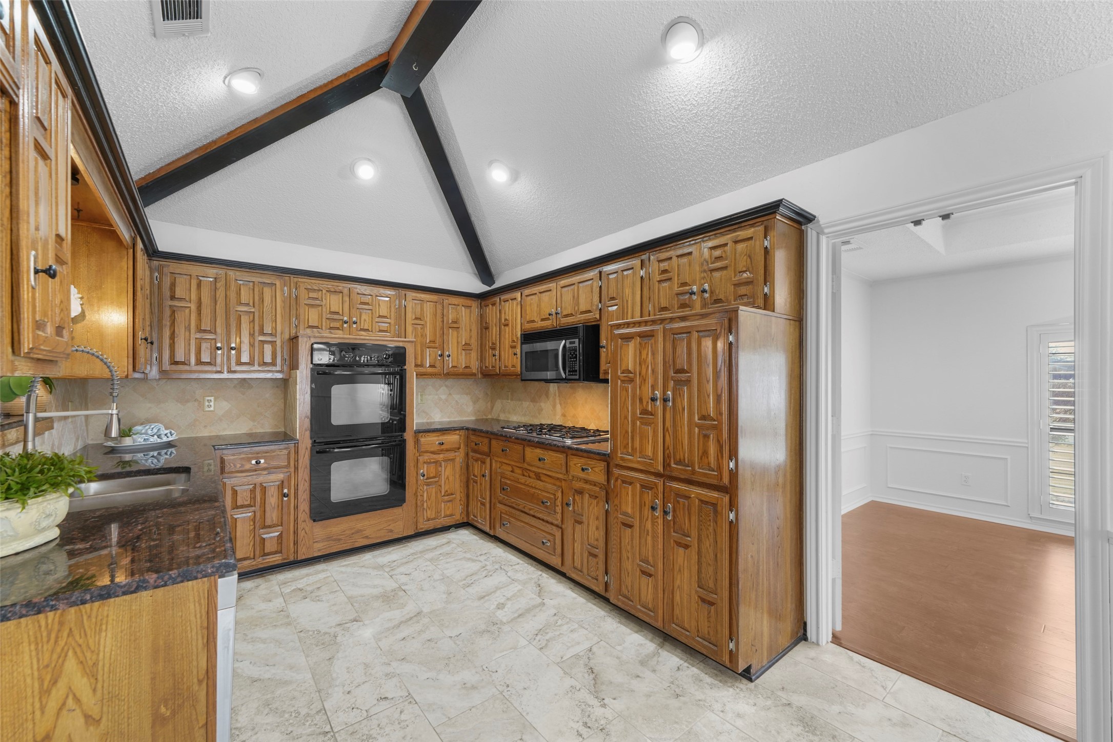 6018 Raleigh Drive Garland TX 75044