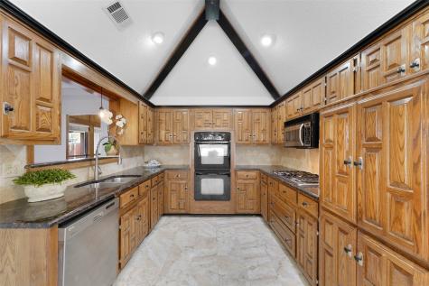 6018 Raleigh Drive Garland TX 75044