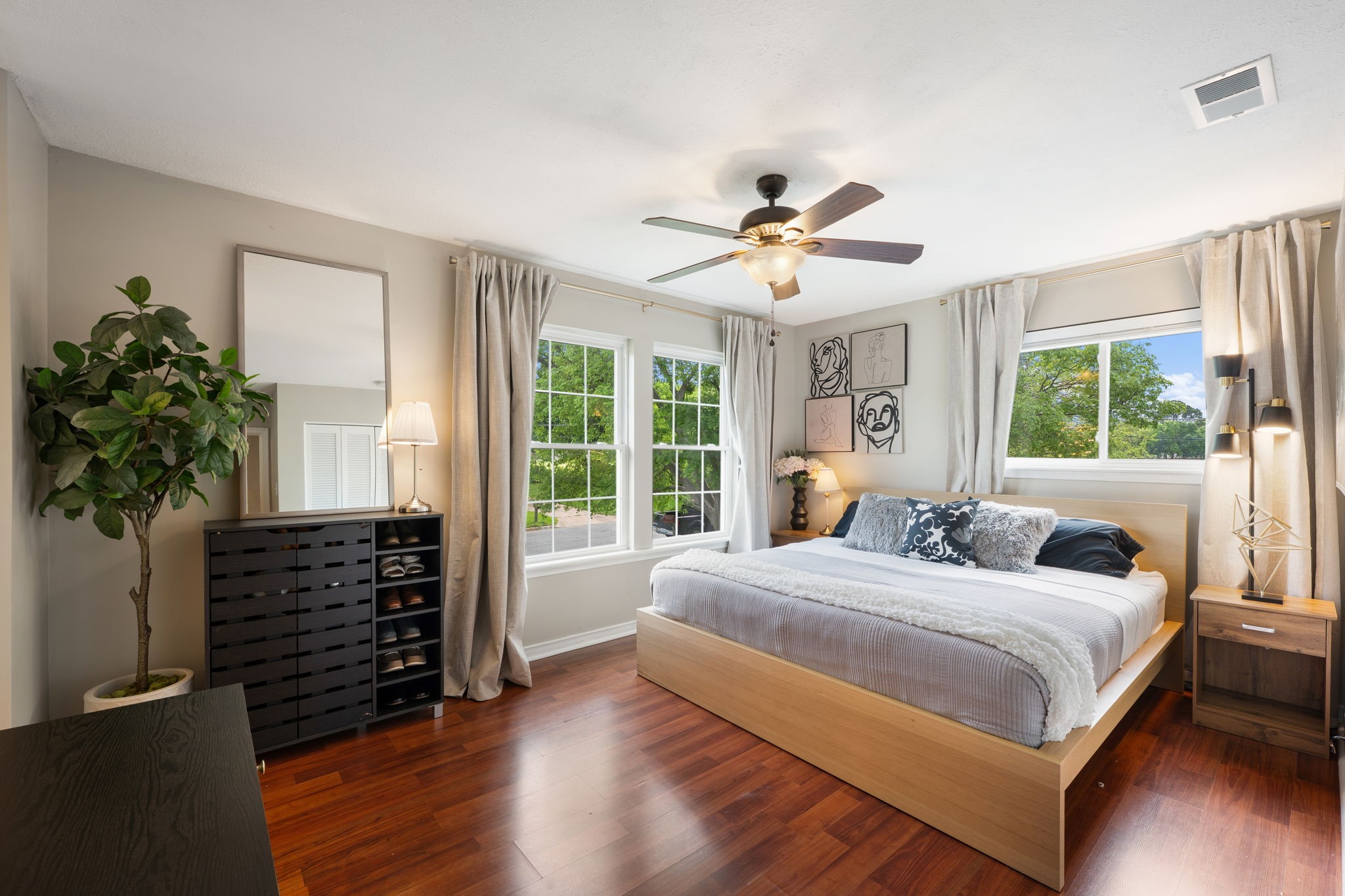 1406 Greenbrier Drive Sherman TX 75092