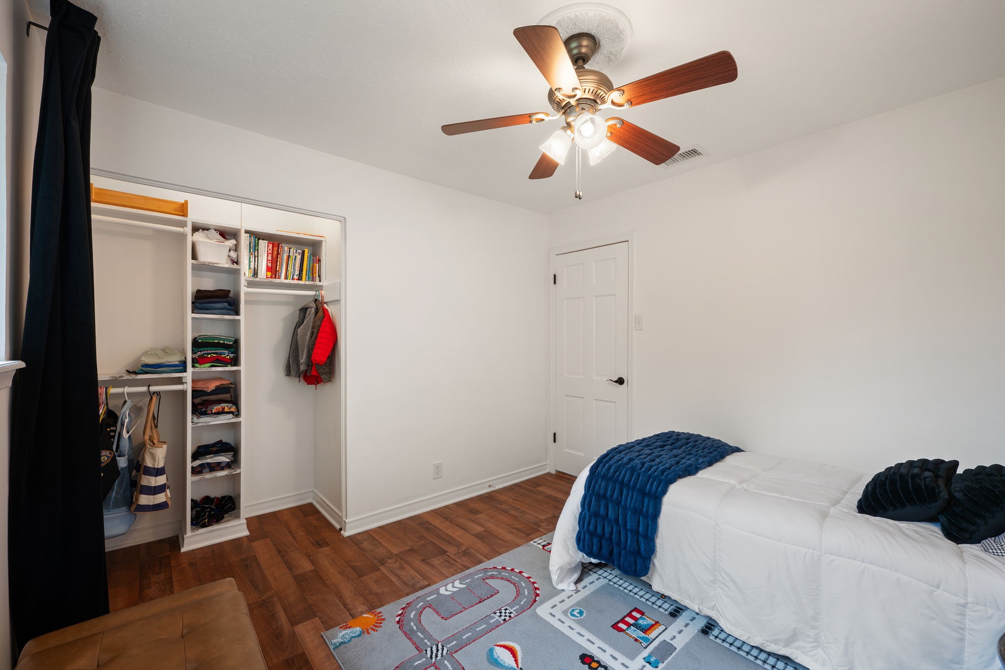 1406 Greenbrier Drive Sherman TX 75092