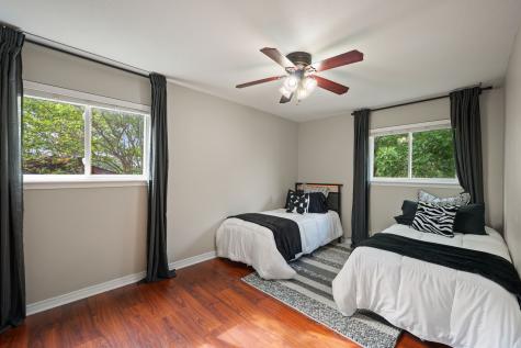 1406 Greenbrier Drive Sherman TX 75092