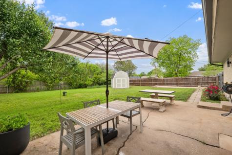 1406 Greenbrier Drive Sherman TX 75092