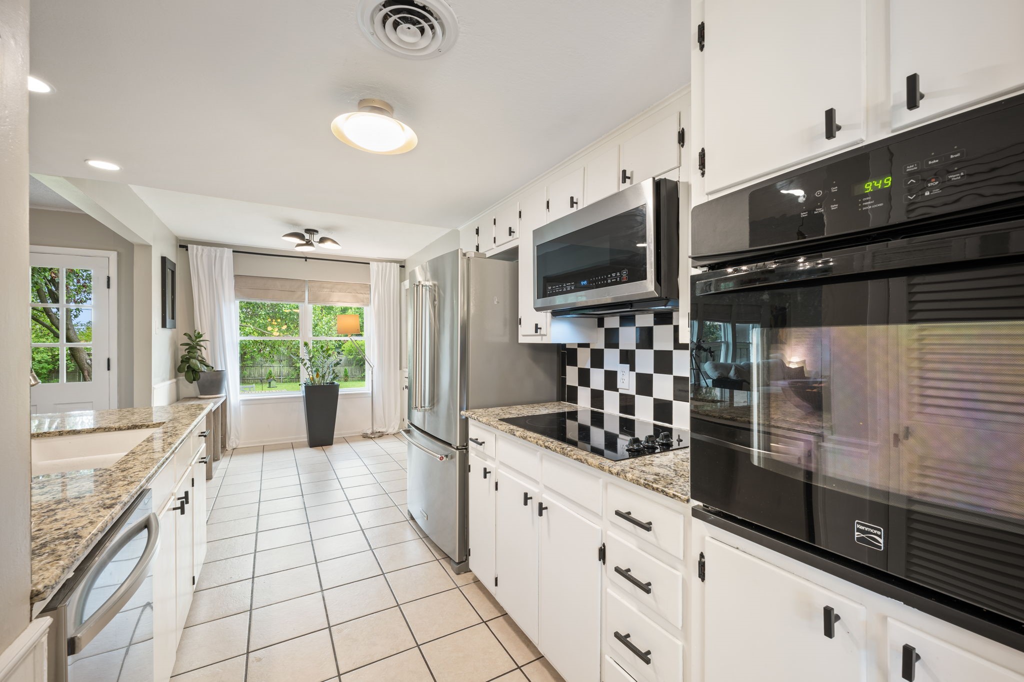 1406 Greenbrier Drive Sherman TX 75092