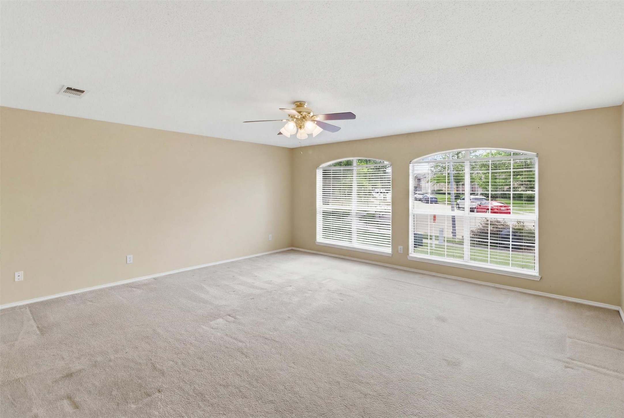 531 Pecan Leaf Drive Lancaster TX 75146