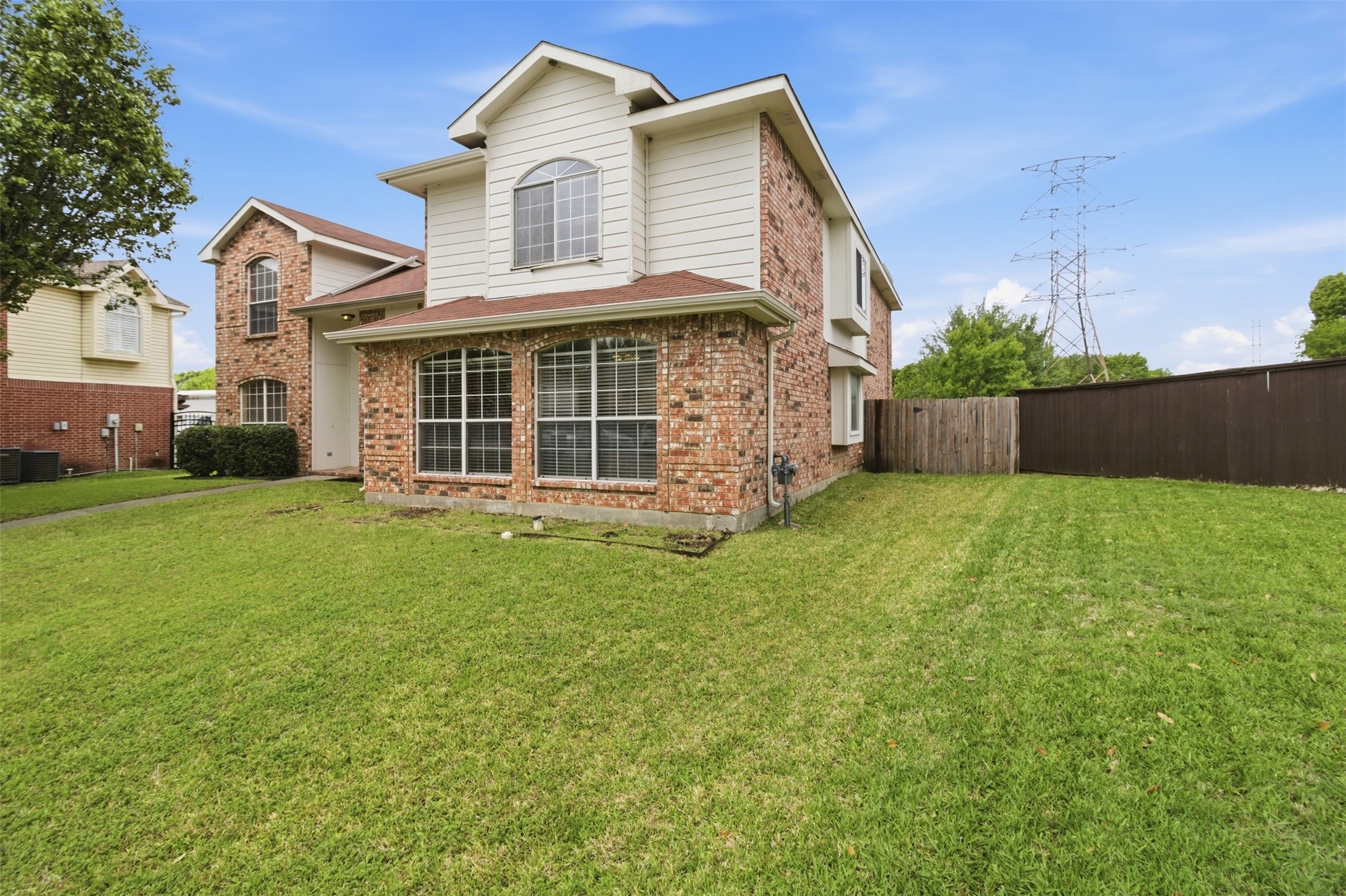531 Pecan Leaf Drive Lancaster TX 75146