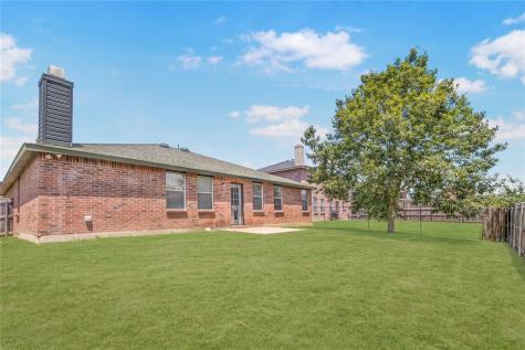 925 Brooks Drive Cedar Hill TX 75104