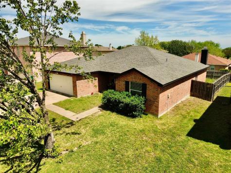 925 Brooks Drive Cedar Hill TX 75104
