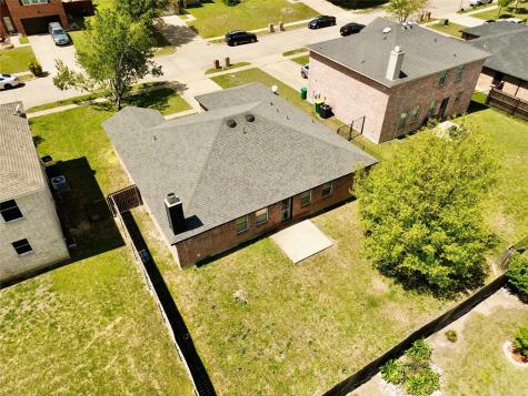 925 Brooks Drive Cedar Hill TX 75104