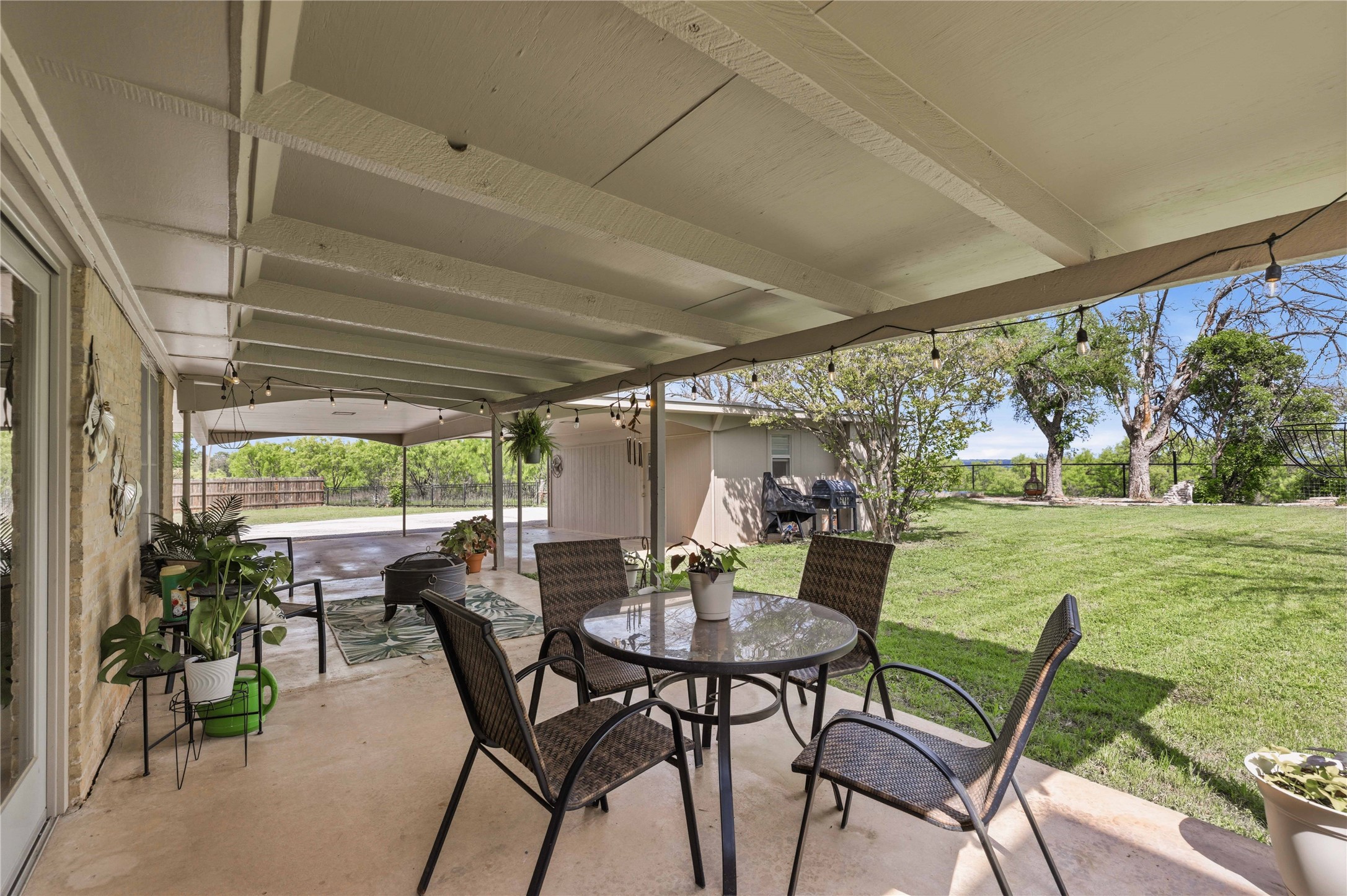 102 Lori Lane Brownwood TX 76801