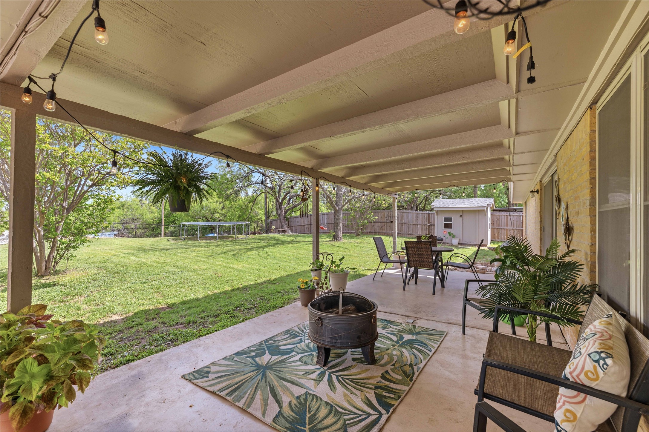 102 Lori Lane Brownwood TX 76801