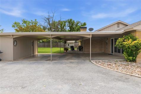 102 Lori Lane Brownwood TX 76801