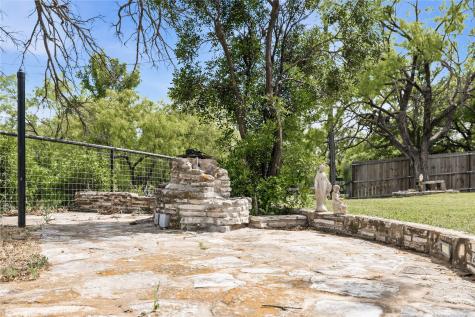 102 Lori Lane Brownwood TX 76801
