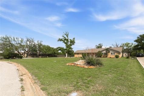 102 Lori Lane Brownwood TX 76801