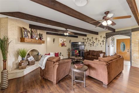 102 Lori Lane Brownwood TX 76801