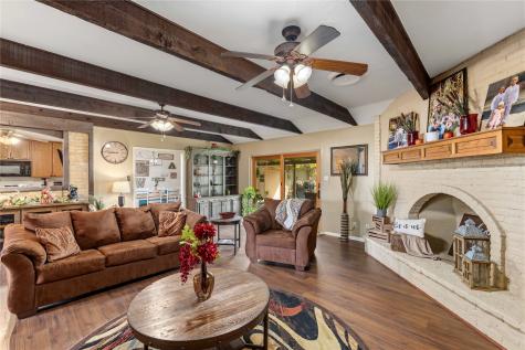 102 Lori Lane Brownwood TX 76801