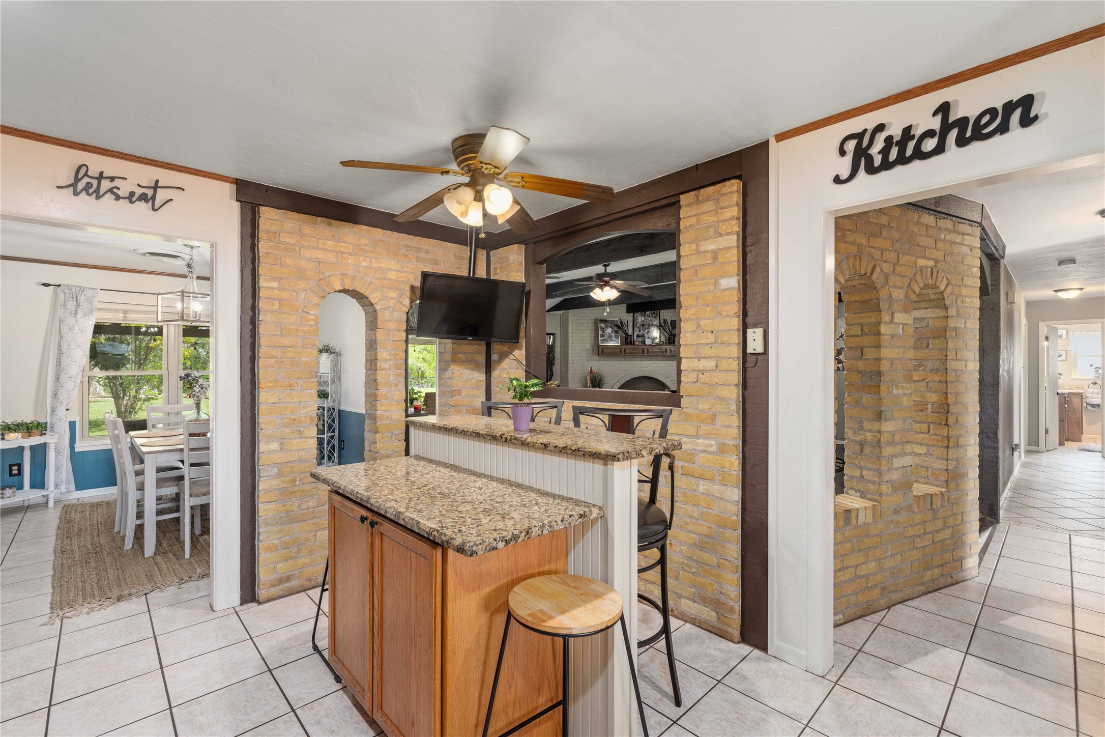 102 Lori Lane Brownwood TX 76801