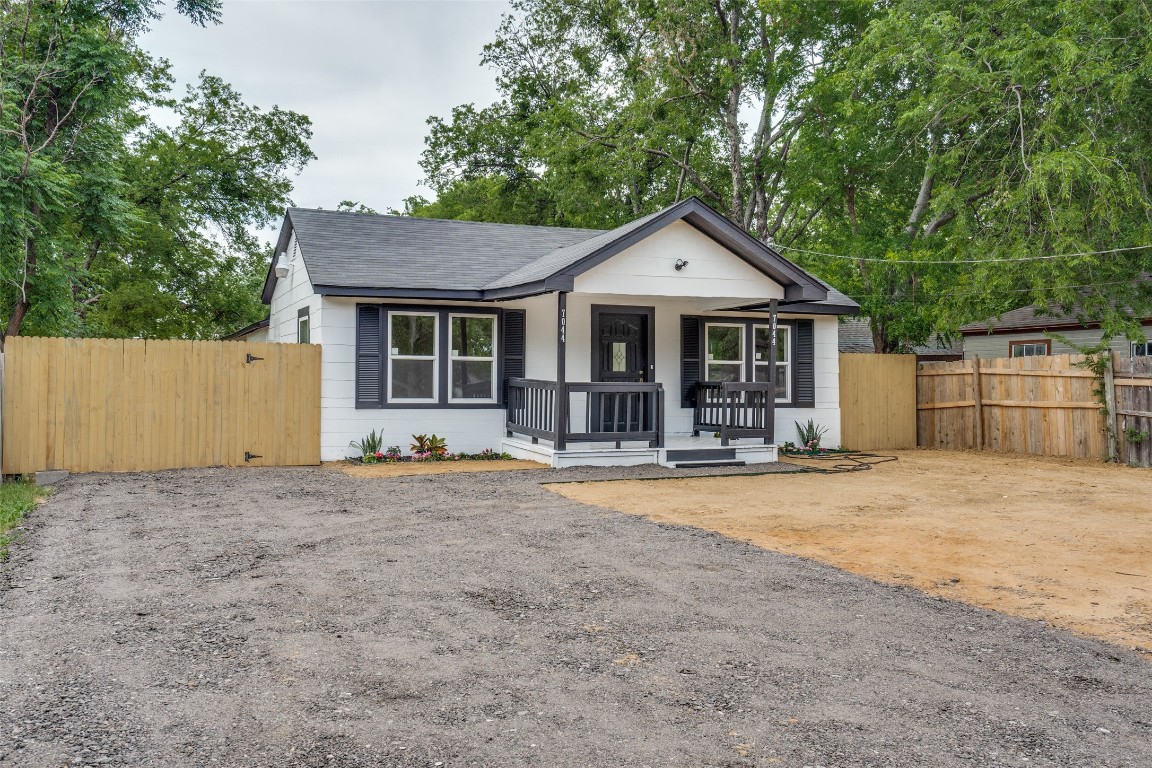 7044 Toland Street Dallas TX 75227